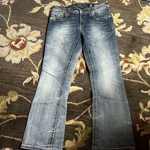 New wot in like new condition miss me jeans 31